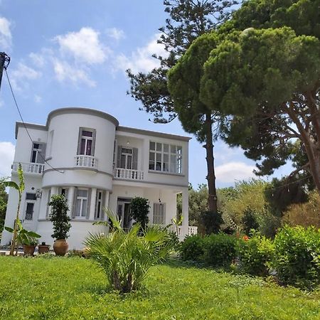Tower Traditional Pool Villa Kremastí Eksteriør billede